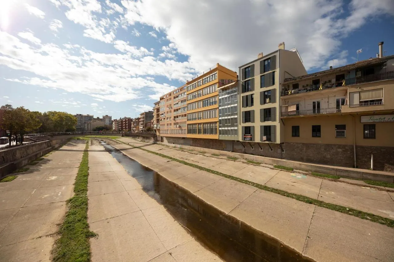 Bravissimo Pont Areny Apartman Girona